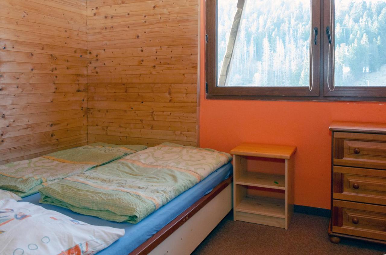 Aqualand chata - Športové a výcvikové stredisko ZPS Dedinky Extérieur photo